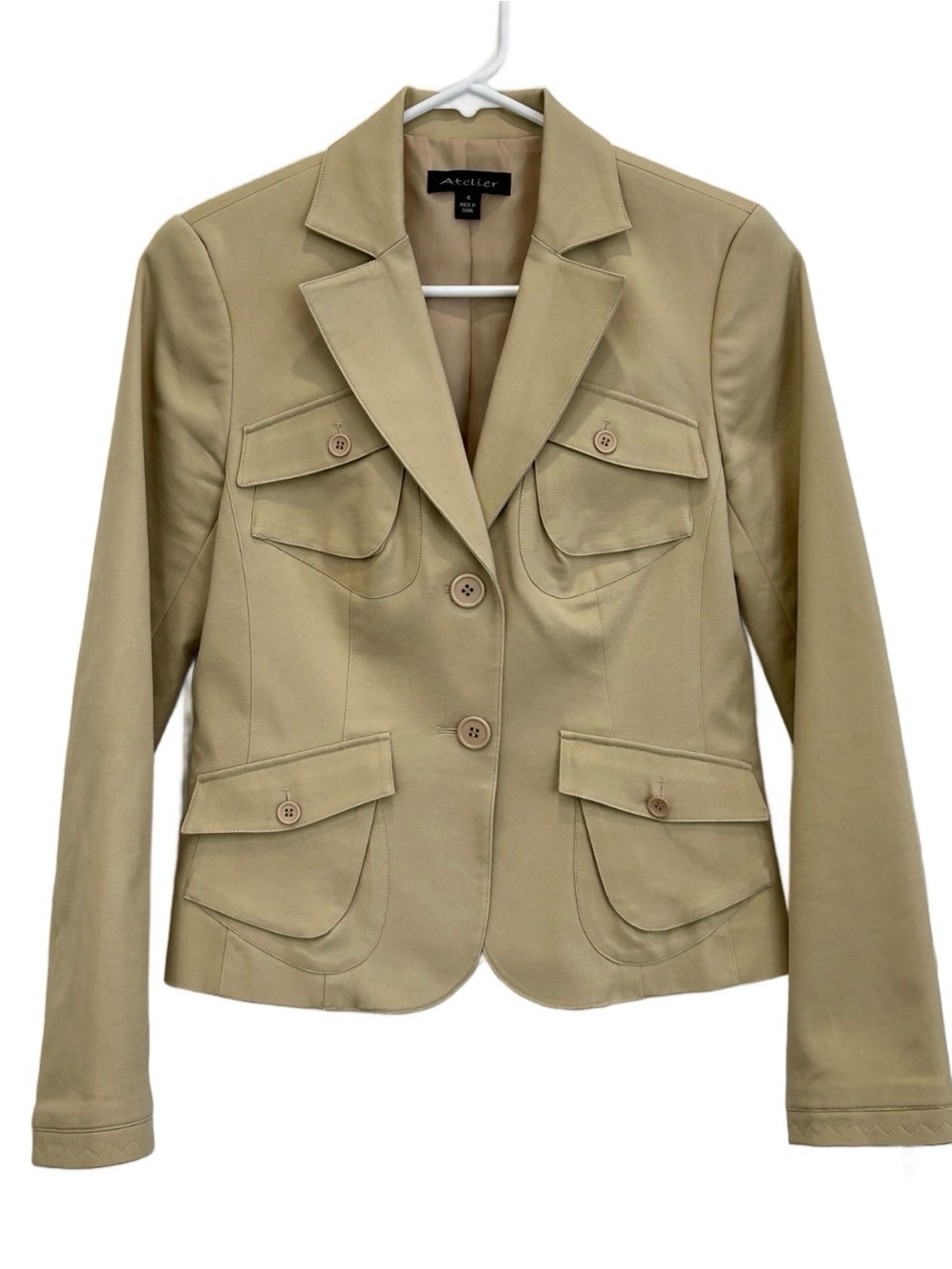 Atelier Khaki Beige Tailored Women’s Blazer Jacket w/ Pocket Detail Sz 2 to 4